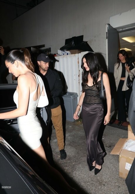 Kendall Jenner photo 499