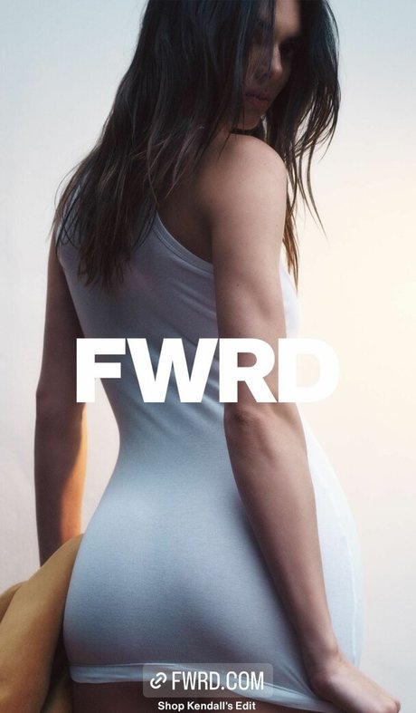 Kendall Jenner photo 523