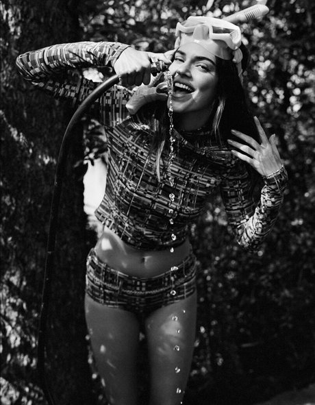 Kendall Jenner photo 533