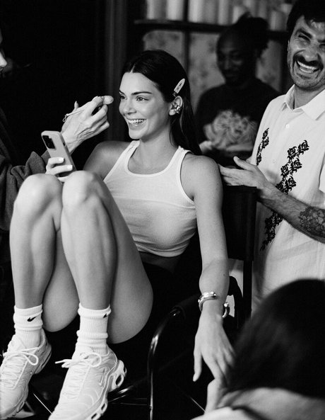 Kendall Jenner photo 537