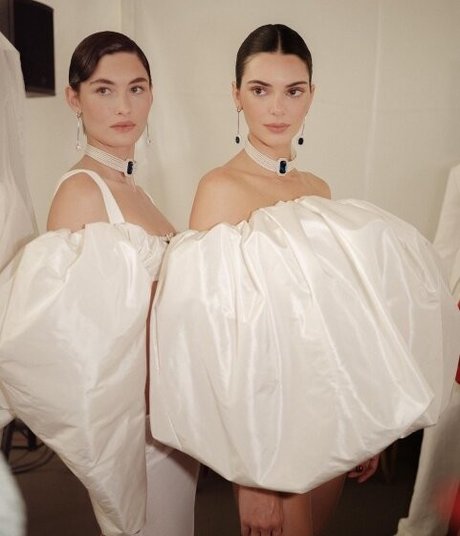 Kendall Jenner photo 583