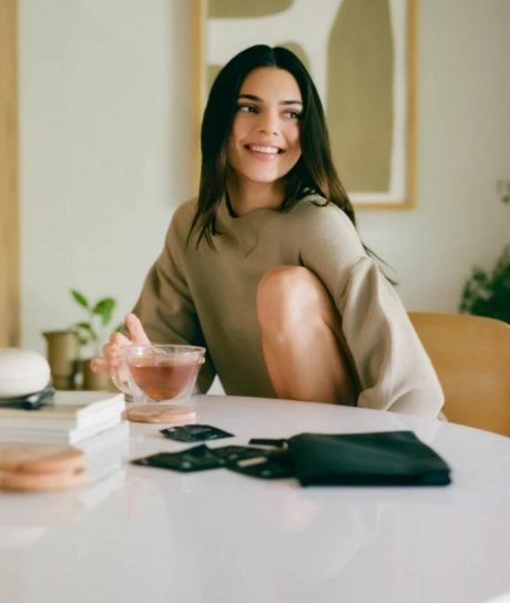 Kendall Jenner photo 597