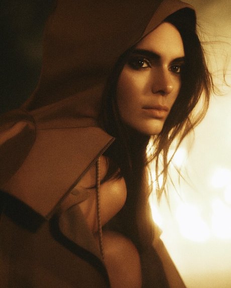 Kendall Jenner photo 604