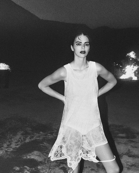 Kendall Jenner photo 615