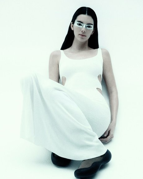 Kendall Jenner photo 619