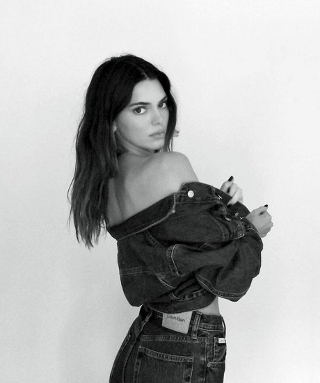 Kendall Jenner photo 624