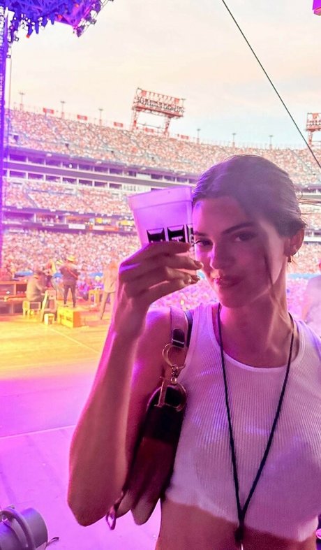 Kendall Jenner photo 637