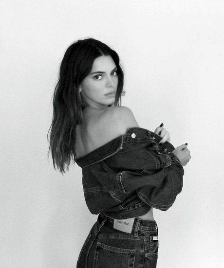 Kendall Jenner photo 643