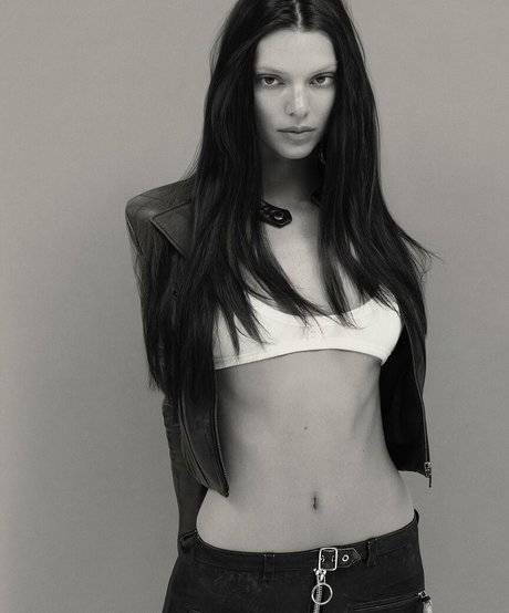 Kendall Jenner photo 680