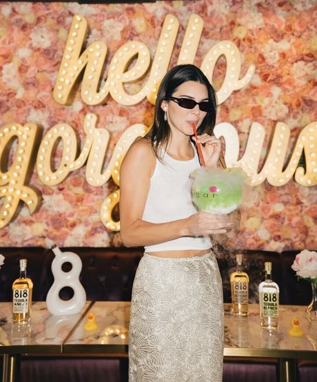 Kendall Jenner photo 683