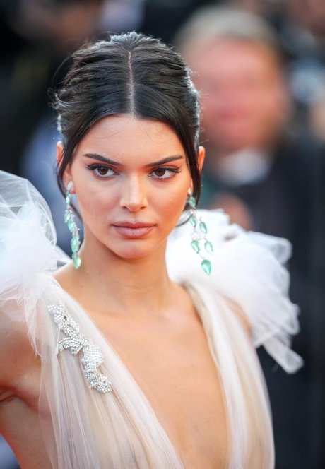 Kendall Jenner photo 883