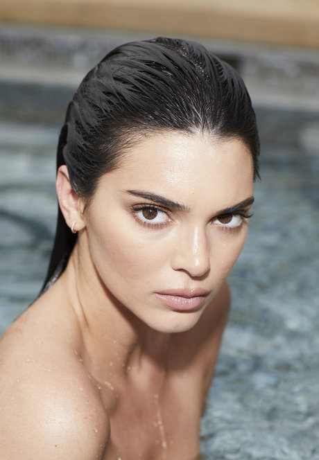 Kendall Jenner photo 1095