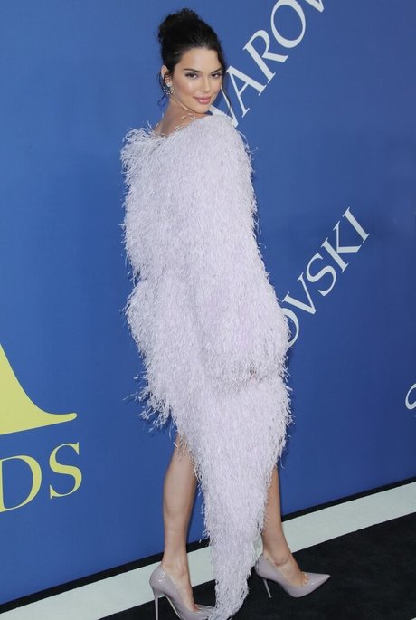 Kendall Jenner photo 1183