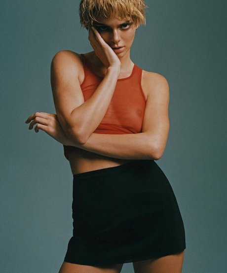 Kendall Jenner photo 1546