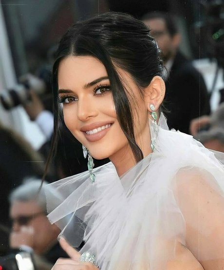 Kendall Jenner photo 1583