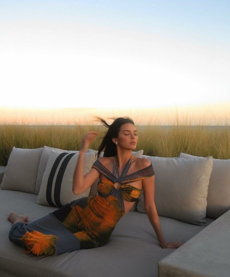 Kendall Jenner photo 1641