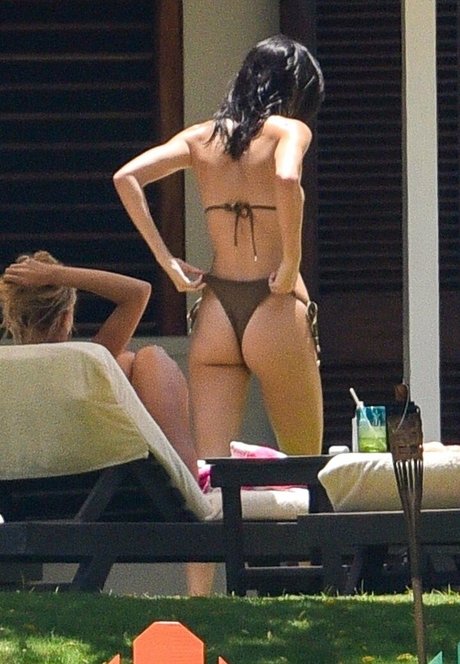 Kendall Jenner photo 1753