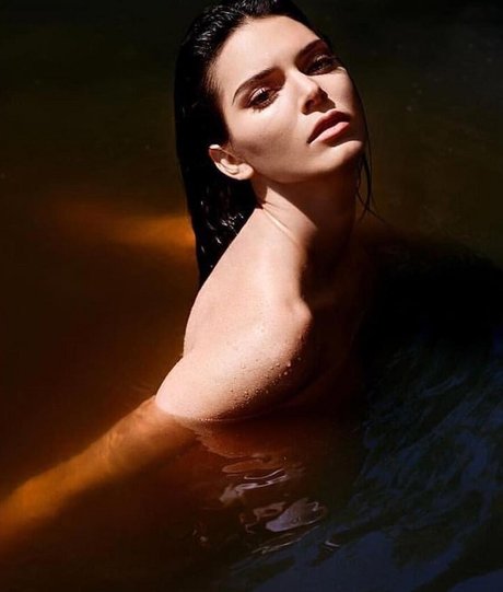 Kendall Jenner photo 1771