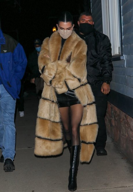 Kendall Jenner photo 1780