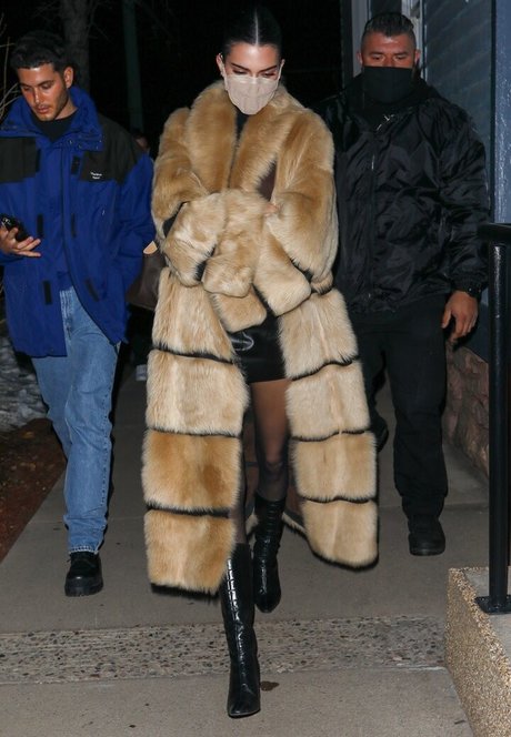 Kendall Jenner photo 1787