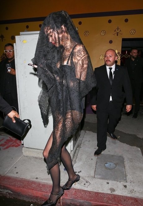 Kendall Jenner photo 1942