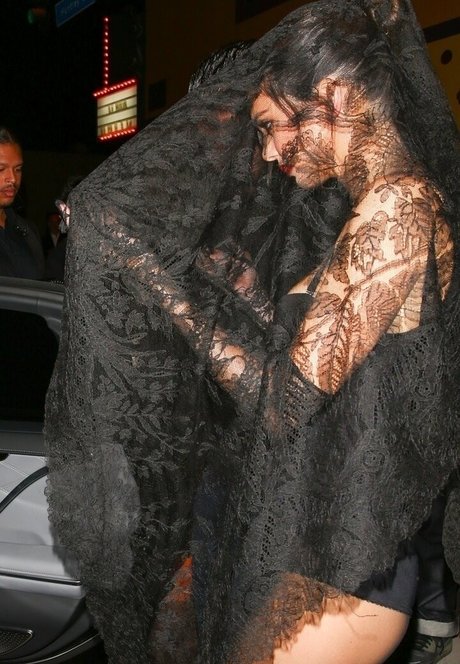 Kendall Jenner photo 1950