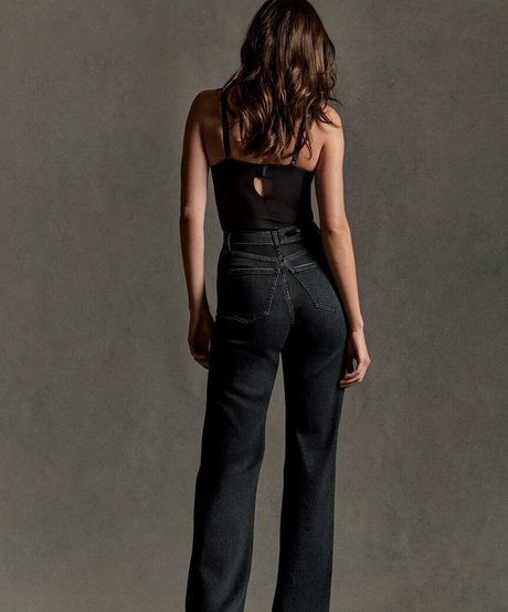 Kendall Jenner photo 2029