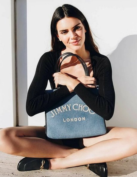 Kendall Jenner photo 2046