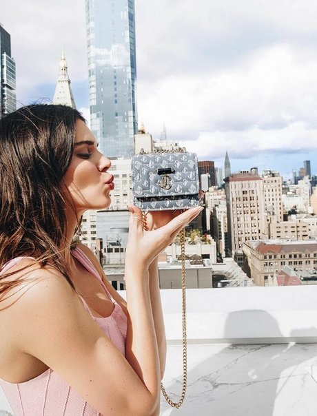 Kendall Jenner photo 2071