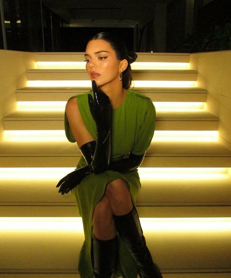 Kendall Jenner photo 2129