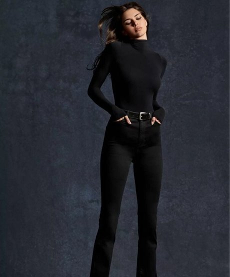 Kendall Jenner photo 2155