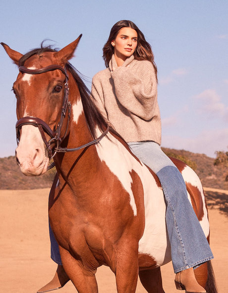 Kendall Jenner photo 2161