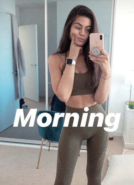Kendall Karson photo 17