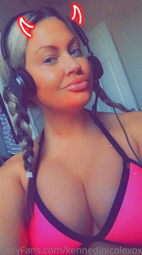 Kennedinicolexoxo photo 28