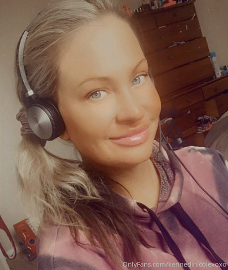 Kennedinicolexoxo photo 40