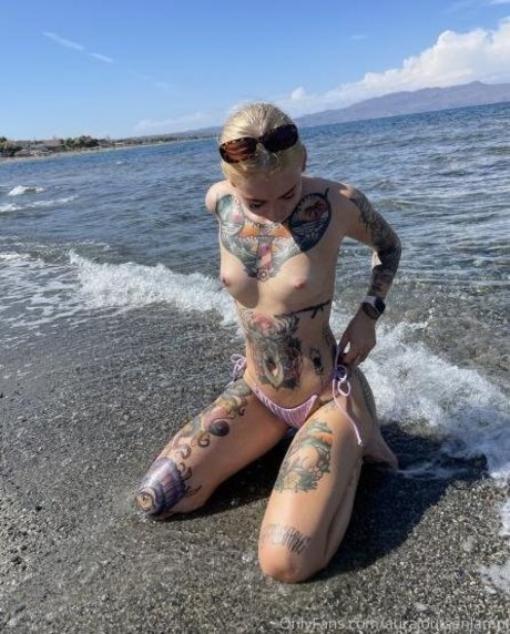 Kenza Peachie photo 5