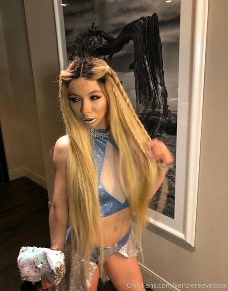 Kenzie Reeves photo 845