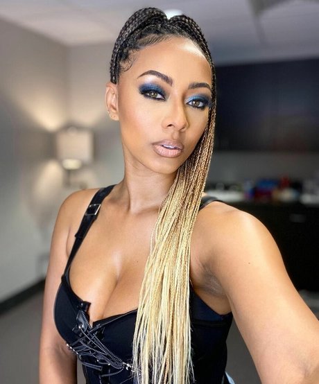Keri Hilson photo 13