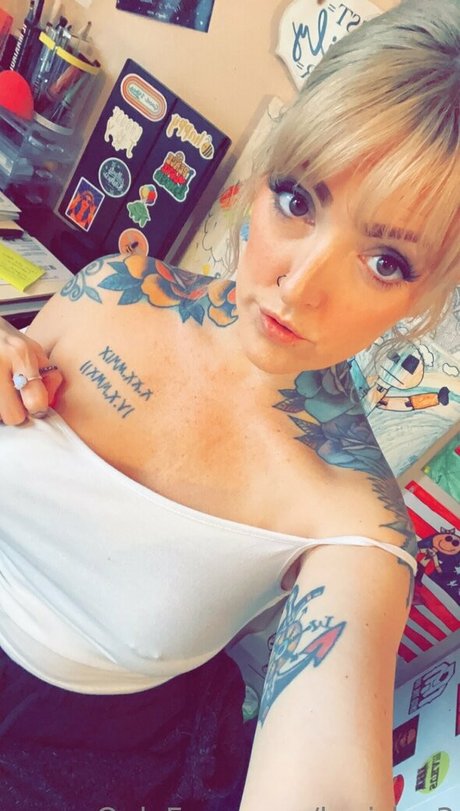 Keri_lov3 photo 18