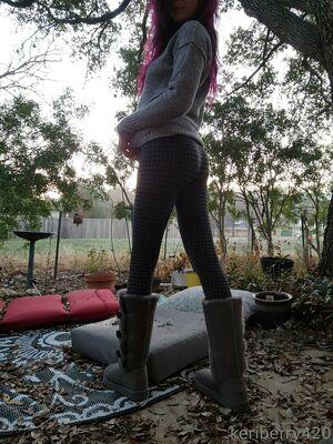keriberry_420 photo 335