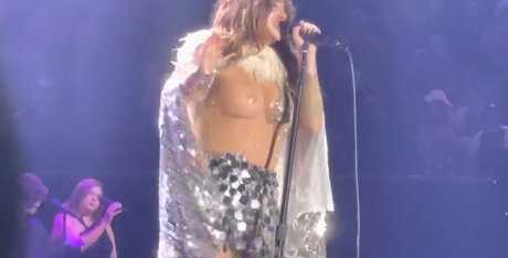 Kesha photo 4