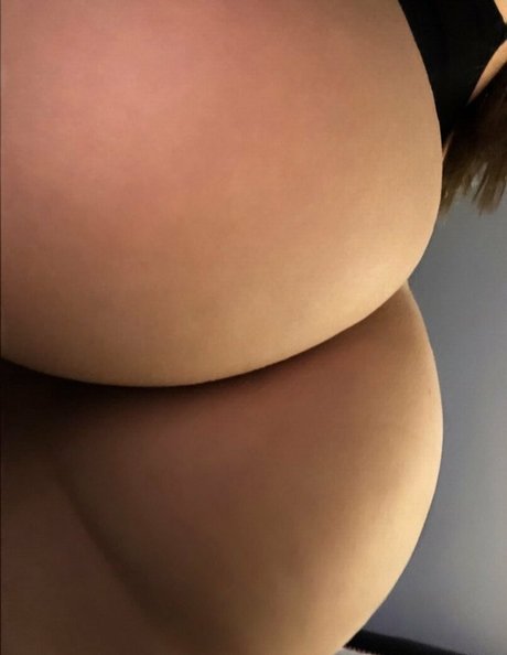 Khloexoxo photo 671