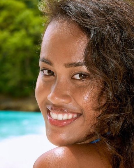 Kiana.pix photo 1