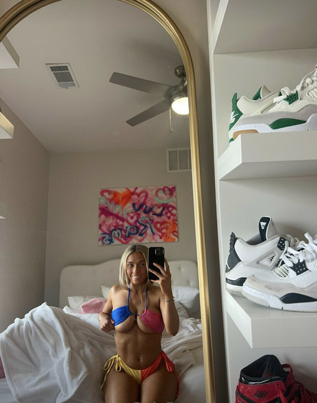 Kianaamelia2 photo 8