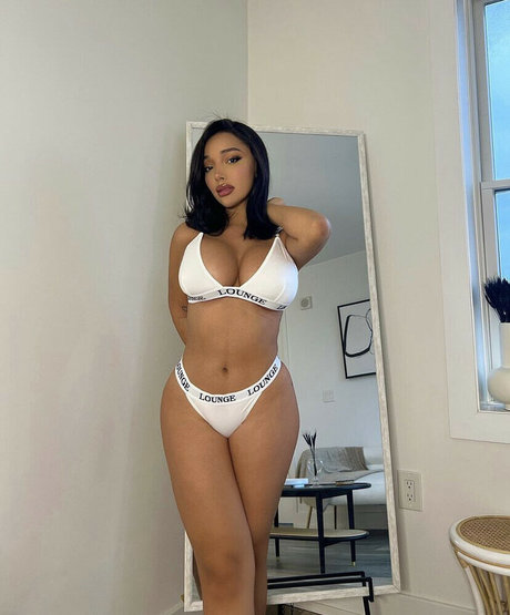 Kiara Marie photo 14
