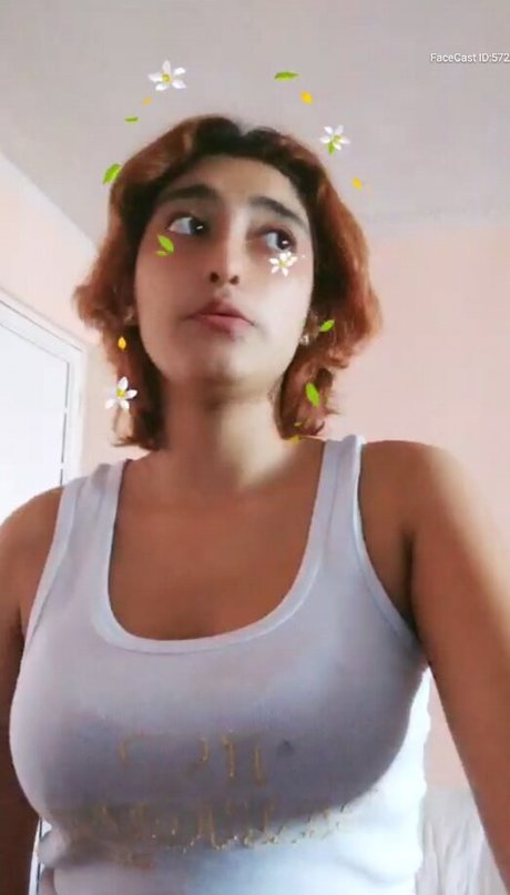 Kiara Nikolli photo 25