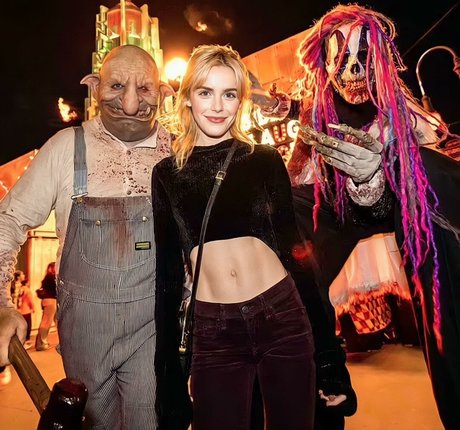 Kiernan Shipka photo 97