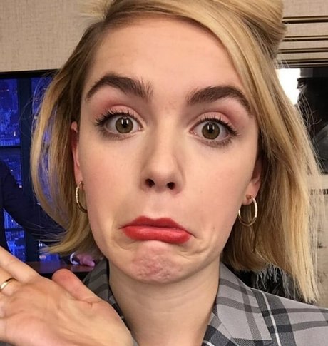 Kiernan Shipka photo 125