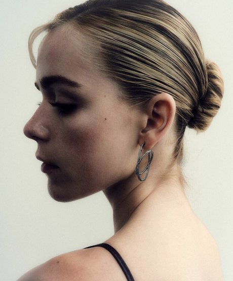 Kiernan Shipka photo 155