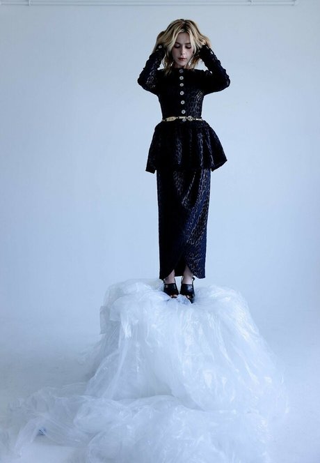 Kiernan Shipka photo 207